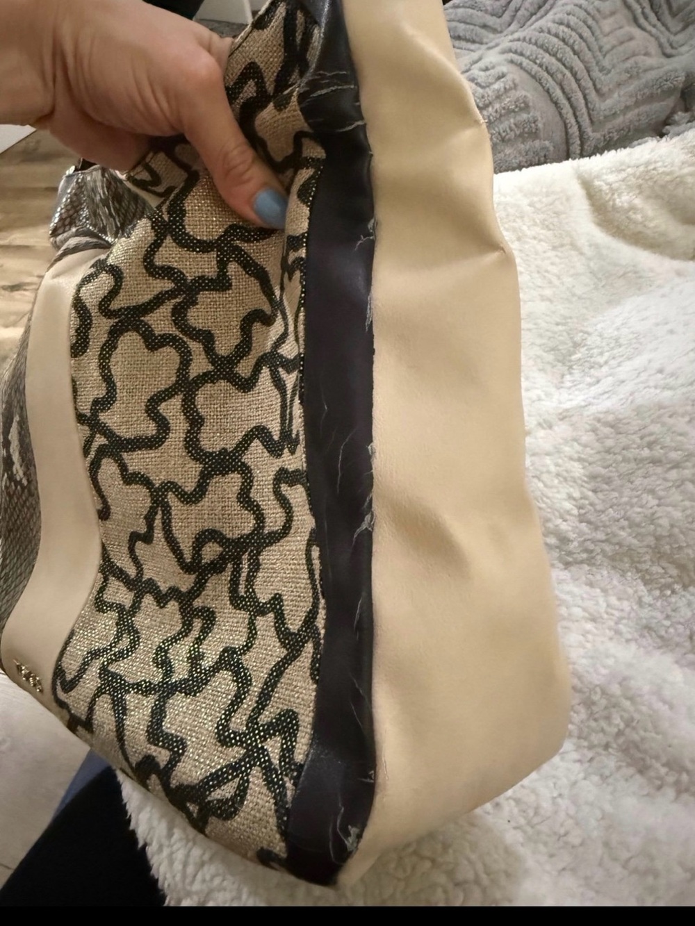 Tous Beige & Brown Patterned Shoulder Hobo (with damages) - Picture 11 of 12